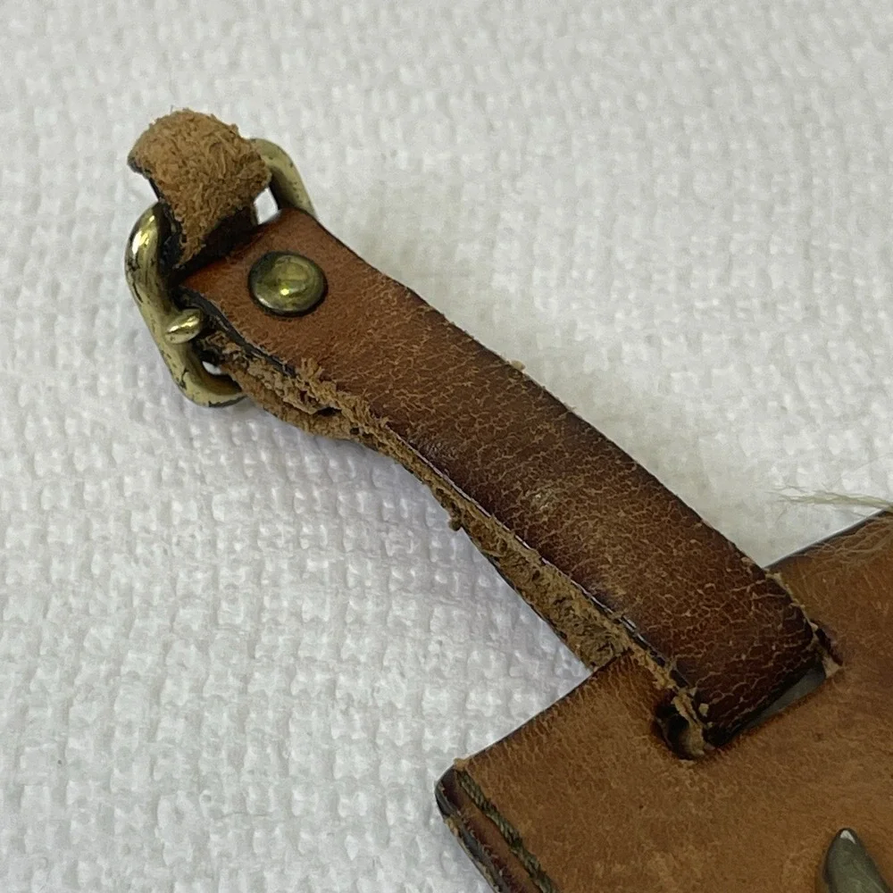 Hartmann Luggage Tag Leather‎ Brown hang tag with buckle 2-3/4